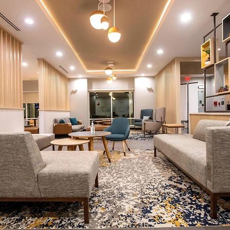 Towneplace Suites By Marriott Конро Екстер'єр фото