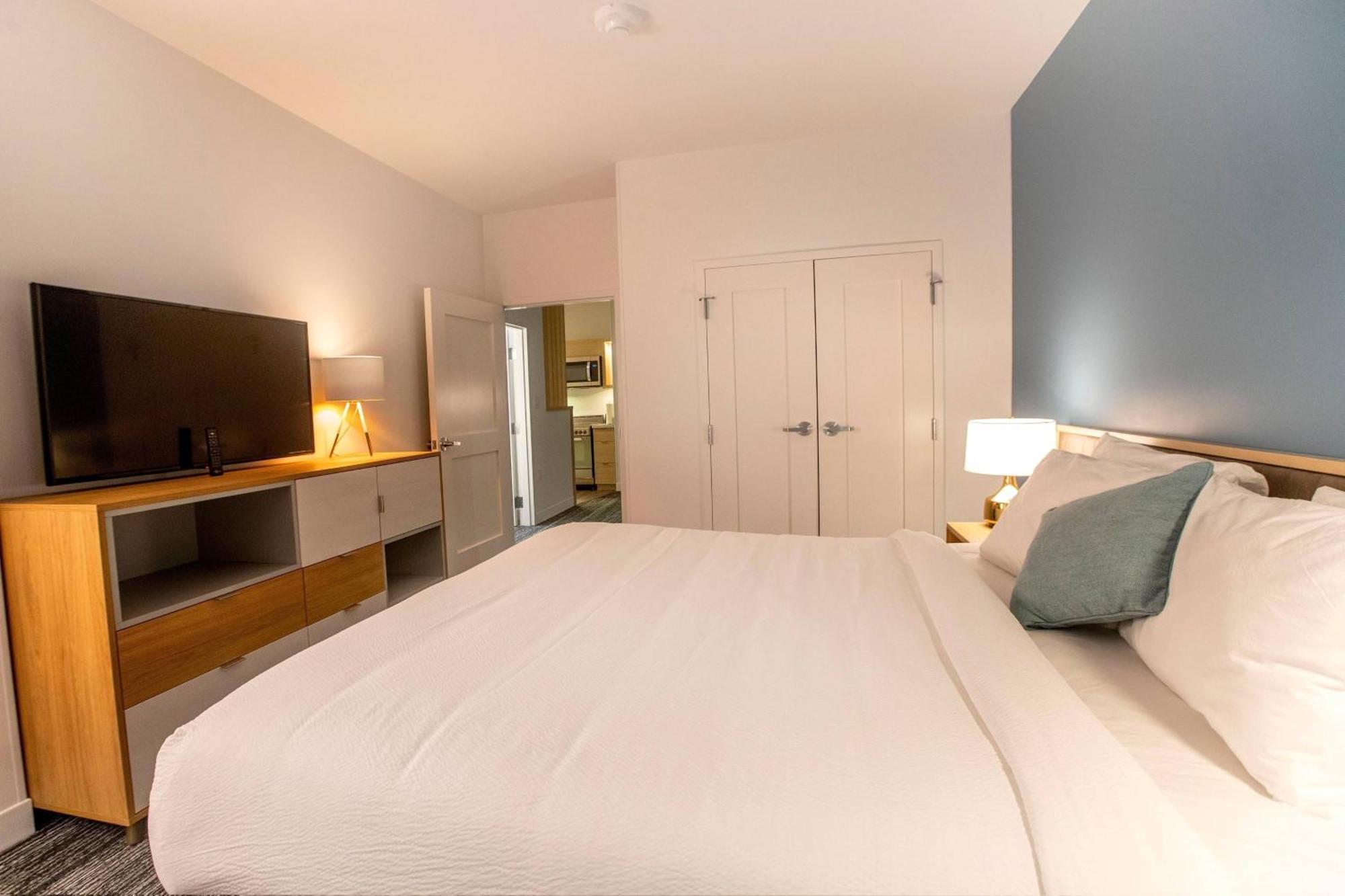 Towneplace Suites By Marriott Конро Екстер'єр фото