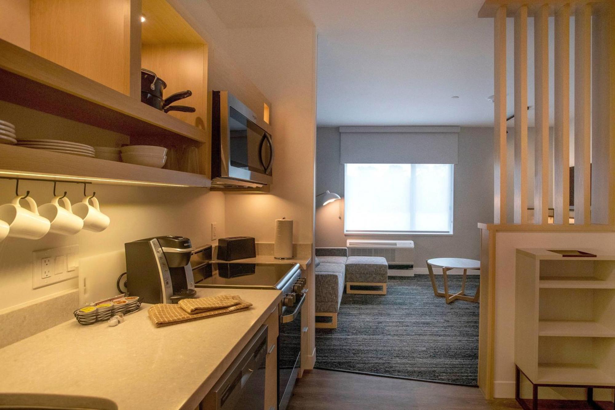 Towneplace Suites By Marriott Конро Екстер'єр фото