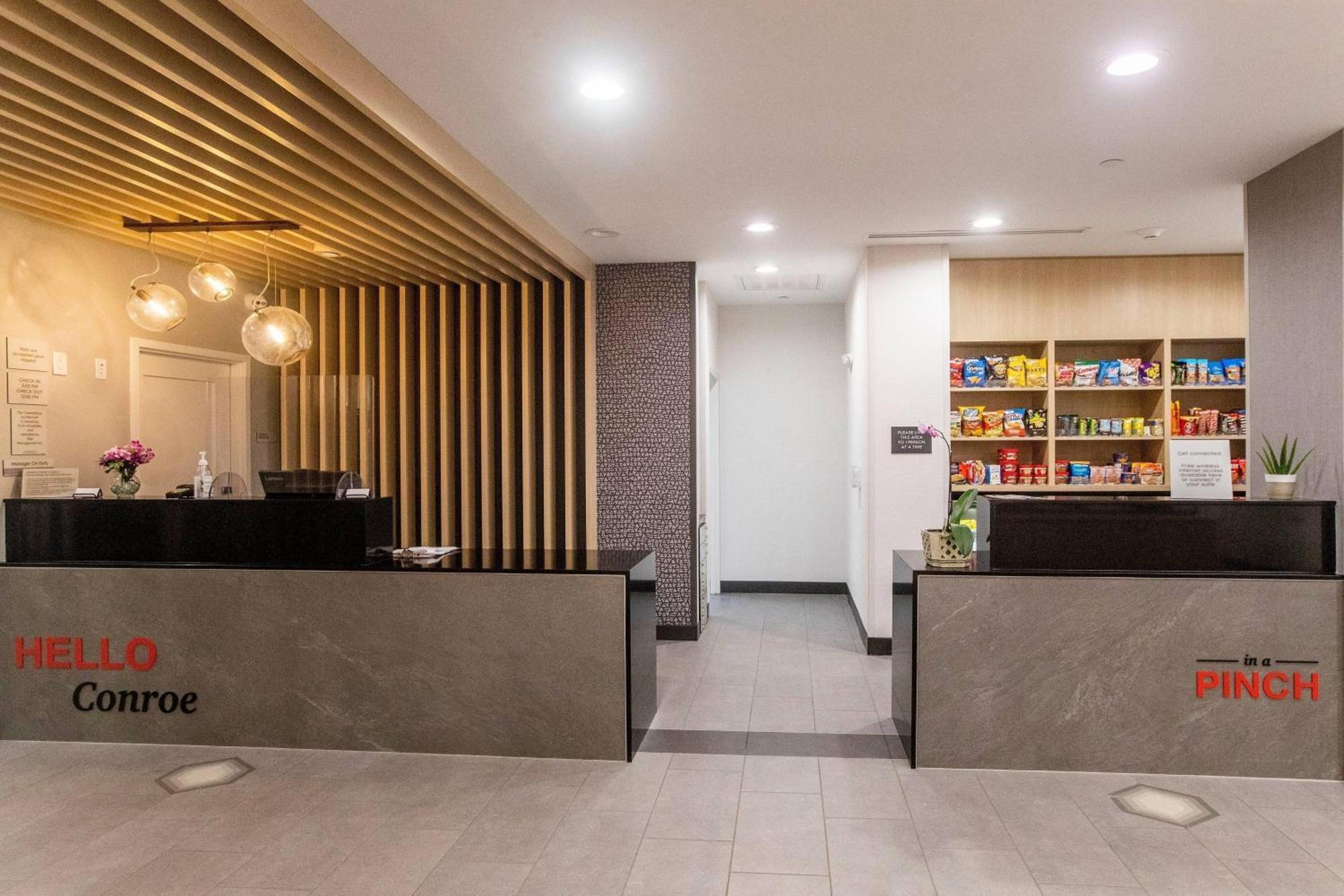 Towneplace Suites By Marriott Конро Екстер'єр фото